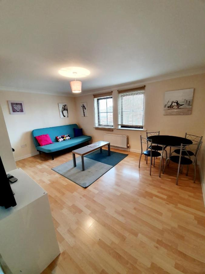 Chelmsford Town Centre Apartments With Car Parking Экстерьер фото